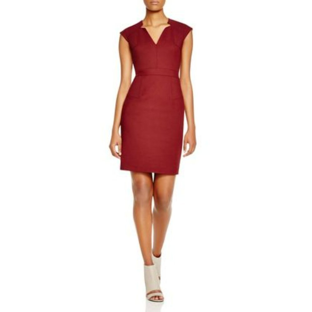NWT- FRENCH CONNECTION 'New Lolo' Stretch Classic Dress in the color Berry